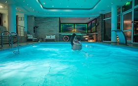 Hotel Carpathia